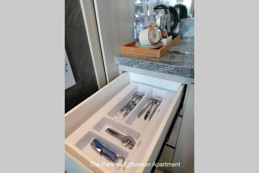 The Paneya @Benson Apartment Surabaya Exterior photo